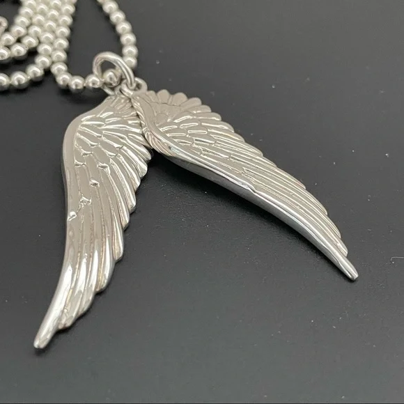 ✨𝙷𝚘𝚜𝚝 𝙿𝚒𝚌𝚔✨ GARRARD Silver Wing Double Pendants Necklace - Picture 2 of 12